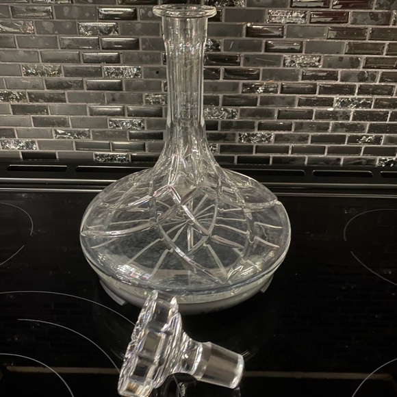 German 24% Lead Crystal Decanter - Picture 4 of 6